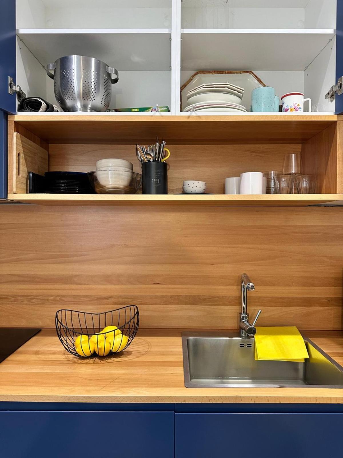 Moderno Apartamento En Pleno Centro マドリード エクステリア 写真